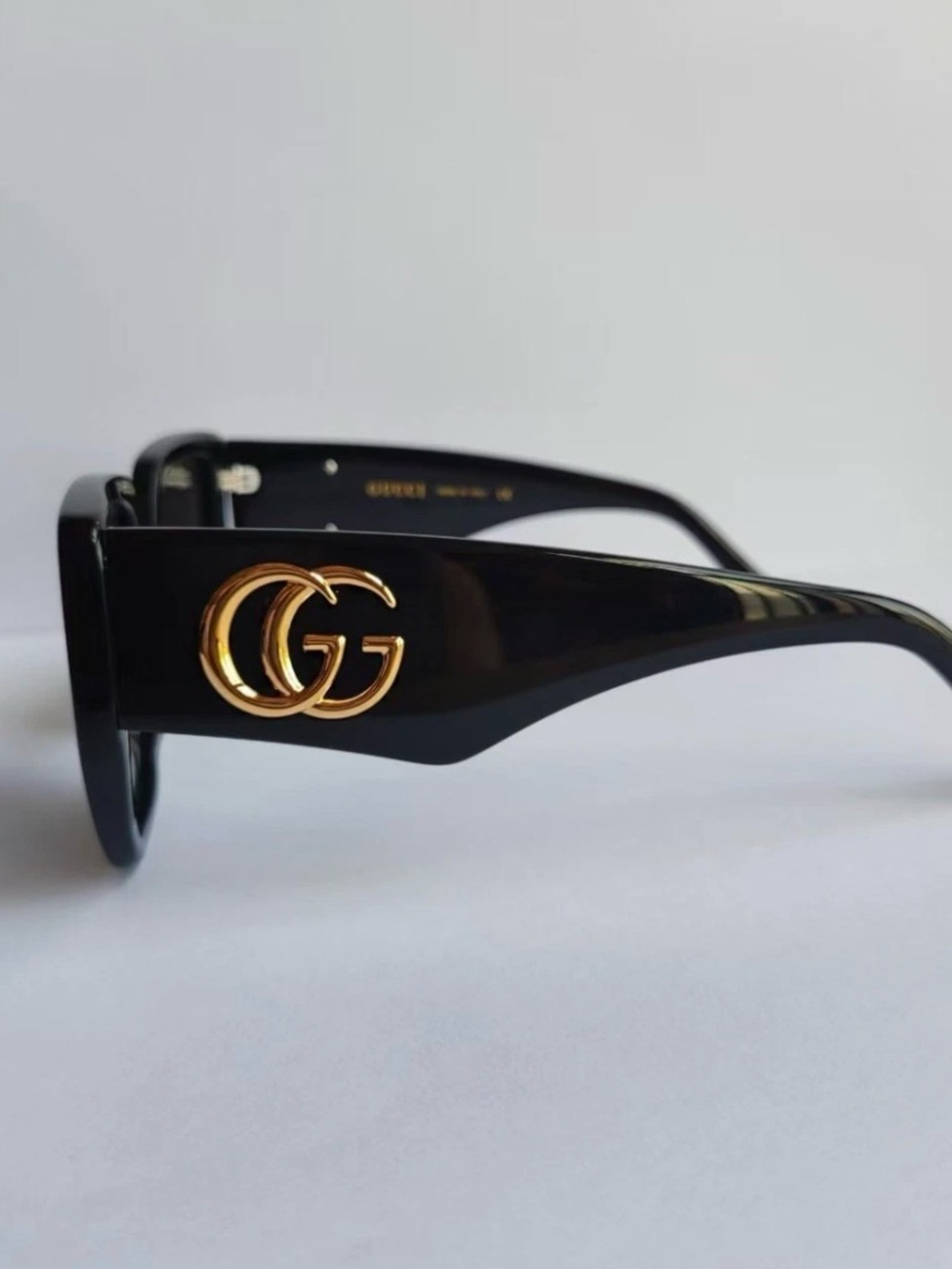 Gucci Women Black Oversized Square Sunglasses New with Box! - Picture 6 of 8
